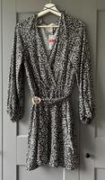 Kleid H&M neu Größe XS schwarz weiß grau Kreis Ostholstein - Eutin Vorschau
