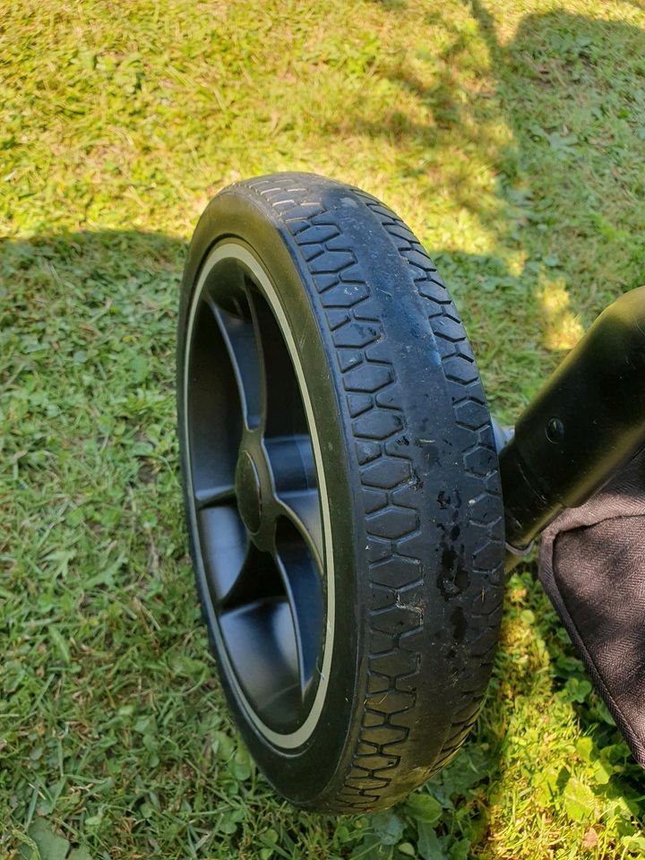 Moon Lusso mit riesen Zubehörpaket in Julbach