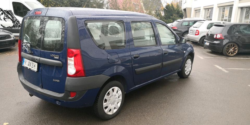 Dacia Logan in Lüdenscheid