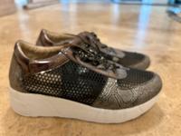 Schuhe, Sommerschuhe, Sneaker in Größe 37 Bayern - Kempten Vorschau