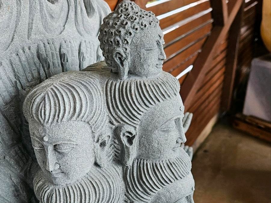 UNIKAT  Buddha Kunst Skulptur Japan Yoga Shiva Naturstein in Grettstadt