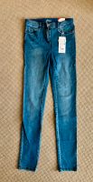 NEU***Treggings Jeans in Gr. 158 von sOliver Sachsen - Ottendorf-Okrilla Vorschau