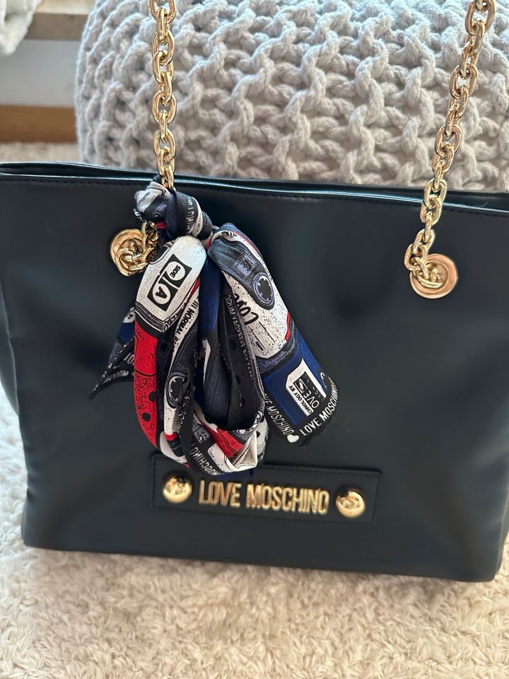 Love Moschino Handtasche, Mittelgroß in Gilching