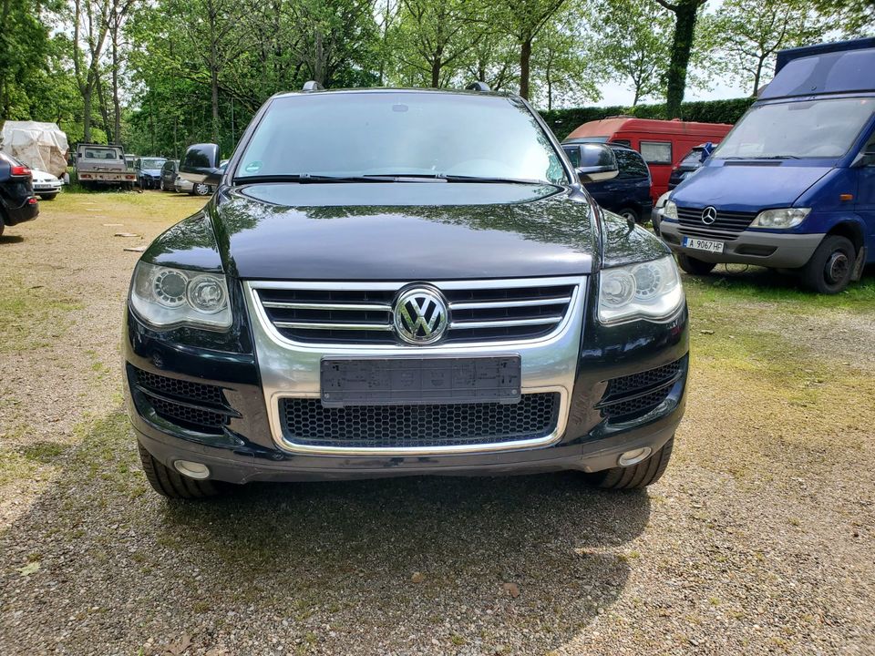 Volkswagen Touareg 2.5 TDI / AHK / TÜV in Lahr (Schwarzwald)