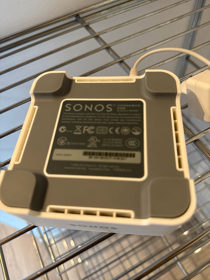 Sonos Play 1, Sonos ZonePlayer S5 und Bridge in Bersenbrück
