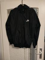 Nike Jacke dünn stylisch schwarz Schleswig-Holstein - Lübeck Vorschau