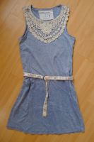 Mädchen Sommer Kleid Baumwolle m. Spitzenbesatz Gr. 146/152 Berlin - Friedenau Vorschau