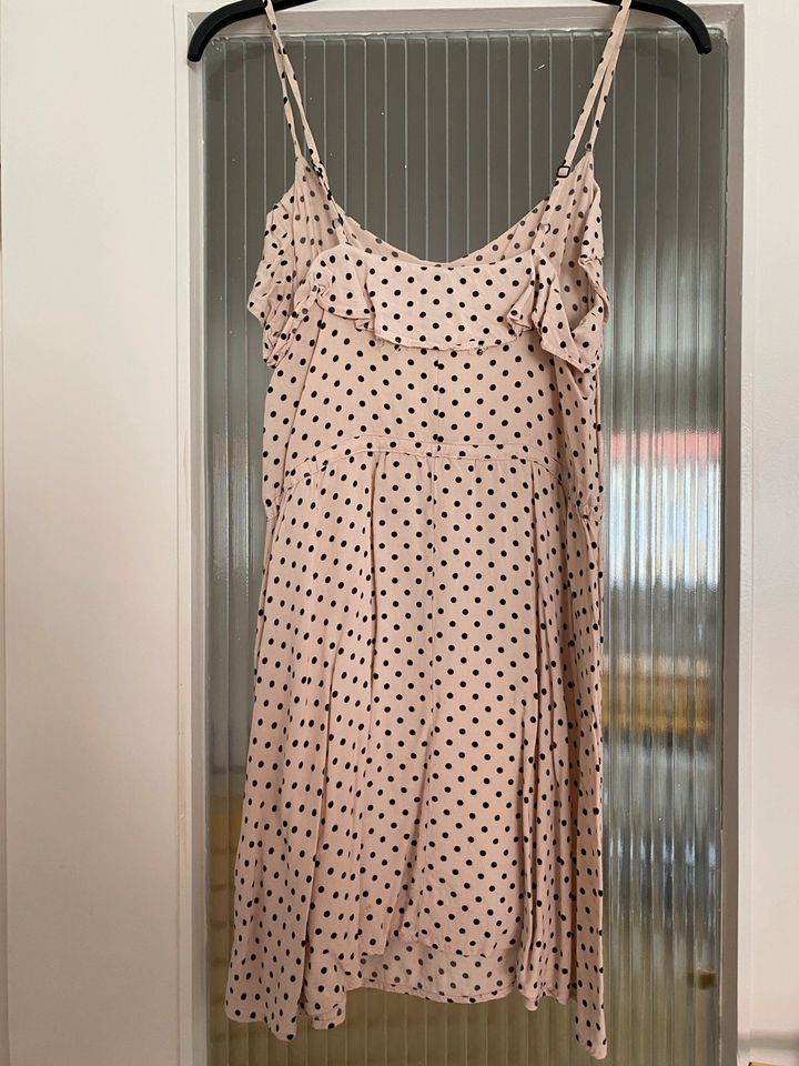 Süßes Retrokleid Gr. 38 in München