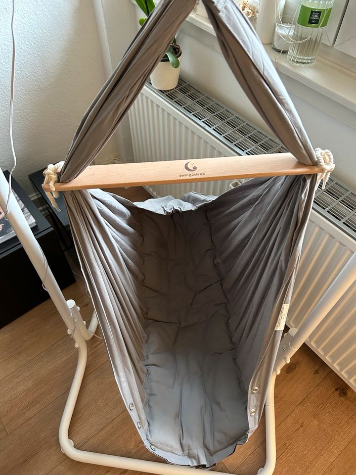 Swing2Sleep Babyhängematte in Darmstadt