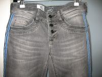 Damen Jeans von Street One Weite 26 / Länge 32 Niedersachsen - Oldenburg Vorschau