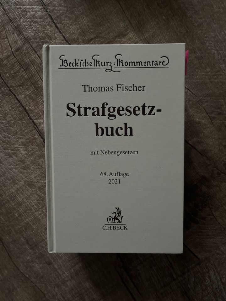Strafgesetzbuch (68. Auflage 2021) - Fischer in München