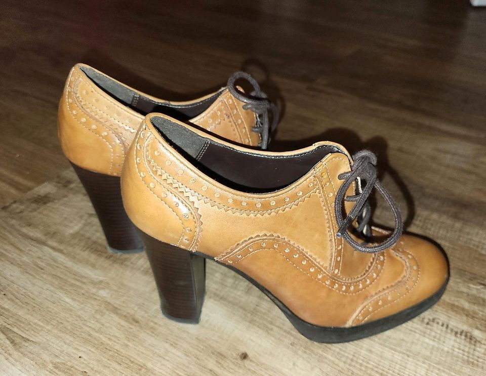 Schuhe Maripe Ankle Boots Stiefeletten Leder Größe 37 wie neu in Leipzig