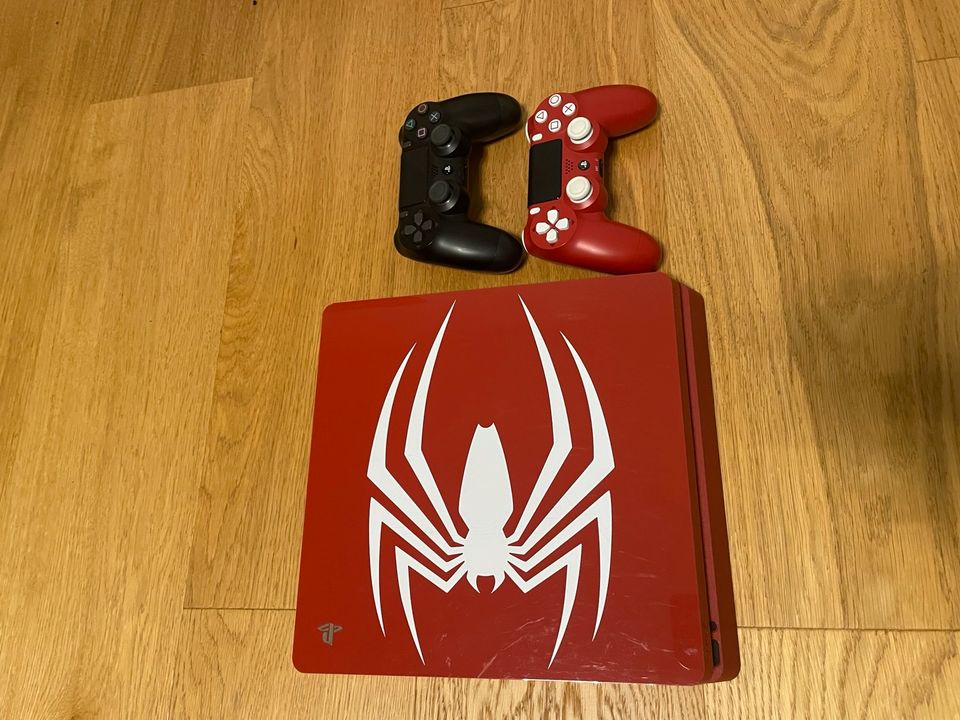 PlayStation 4 - Limited Edition Spiderman in Dortmund