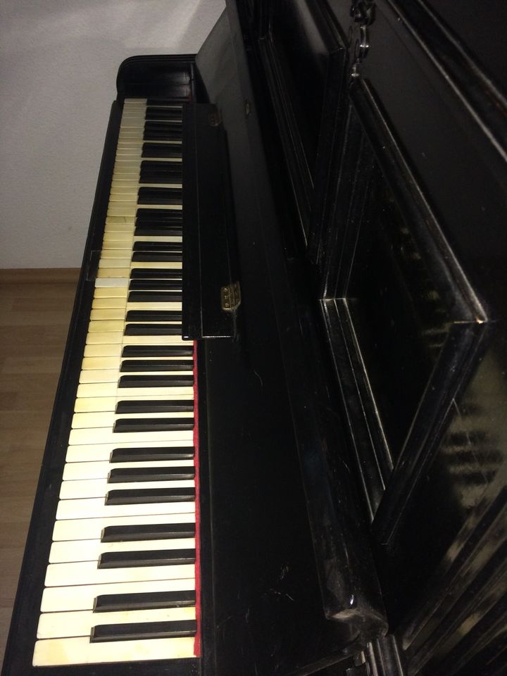 Klavier von Th. Mann & Co. in Bochum