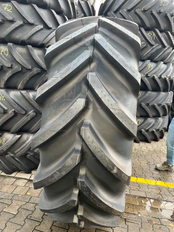 650/85 R 38 Michelin Machxbib 173 A8/173 B TL Reifen in Aldersbach