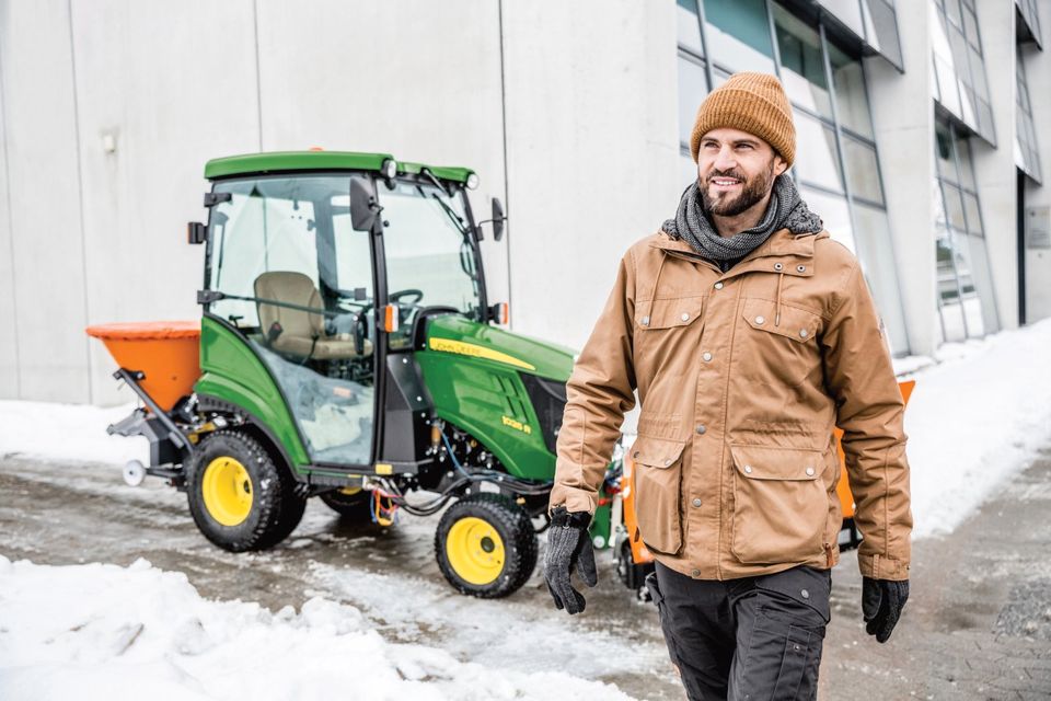 John Deere 1026R Kompakttraktor *NEU* in Immendingen