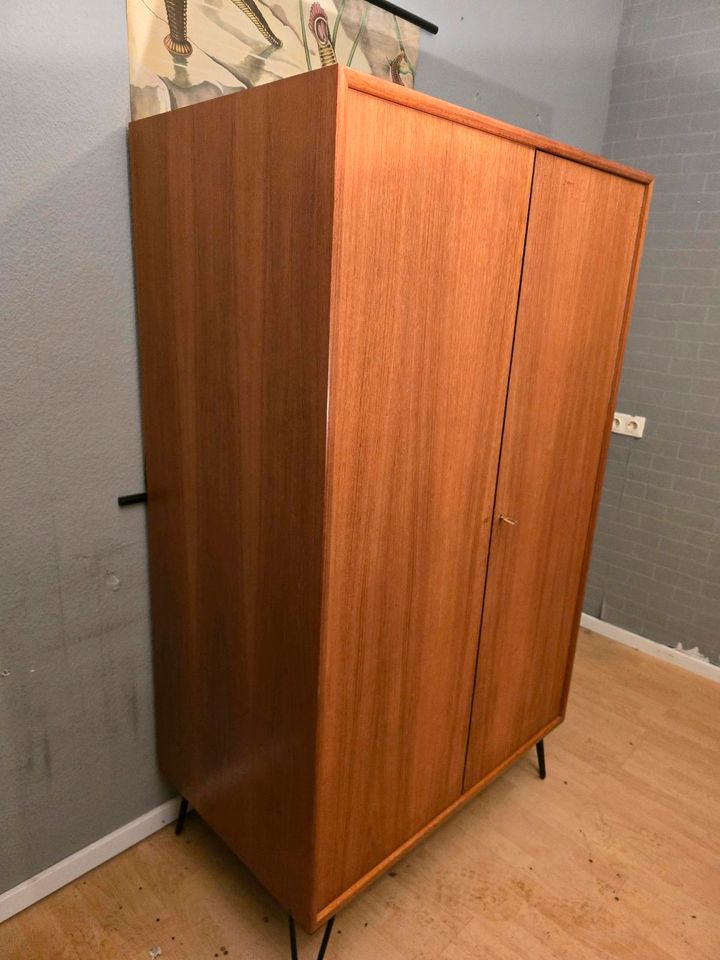 Teak Kleiderschrank Highboard 70er Vintage Mid Century Retro WK 9 in Hürth