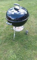 WEBER Kugelgrill 57 cm mit Zubehör Bayern - Sulzdorf Vorschau