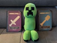 Minecraft 2 Handbücher und Plüschtier Creeper Hessen - Hofgeismar Vorschau