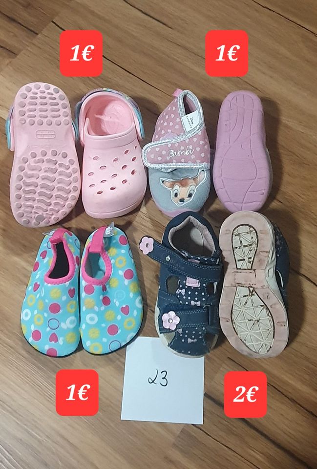 Kinderschuhe Größe 20-25 in Lichtenstein