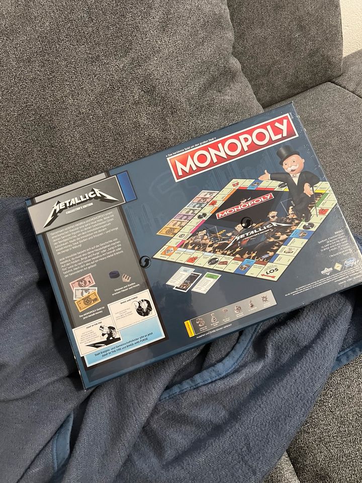 MONOPOLY OVP NEU METALLICA in Baltmannsweiler