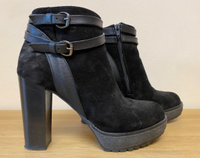 Damen Stiefeletten MANAS Gr.39 schwarz Leder Mülheim - Köln Dünnwald Vorschau