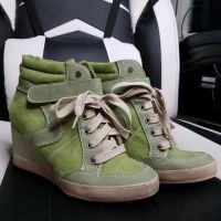 Keilsneaker / Keilschuhe (grün, Tamaris) Hessen - Gründau Vorschau