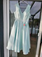 NEU Chi Chi London Kleid Gr.M Hessen - Weilrod  Vorschau