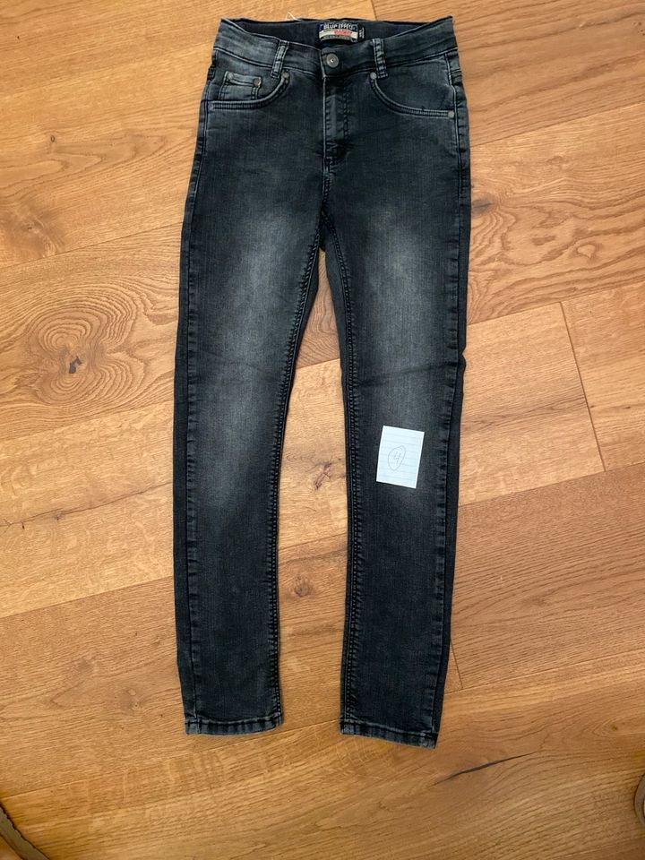 ❤️ Jeans Blue Effect H&M Jack&Jones neu/neuwertig Gr. 134 146 152 in Mülheim (Ruhr)