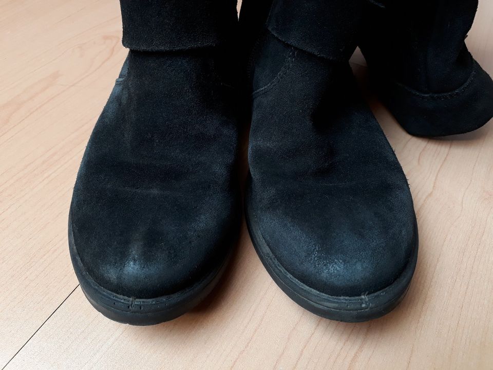 Gr.33 Schicke schwarze Ricosta Wildlederstiefel wasserdicht in Kalletal