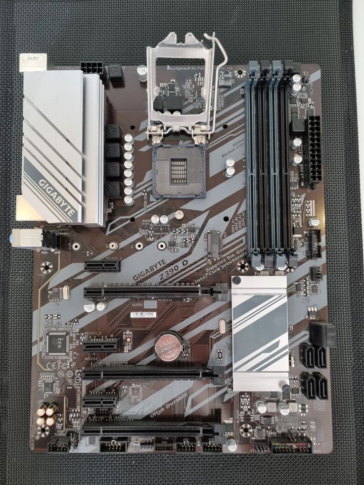 Gigabyte Z390D | LGA1151 | DDR4 | TPM2.0 in Aulendorf