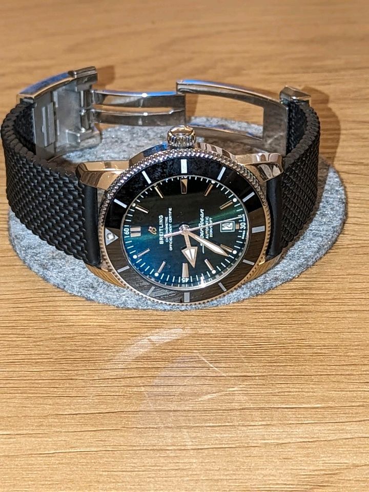 Breitling Herrenuhr Superocean Héritage B20 Automatic 46 Grün in Limeshain