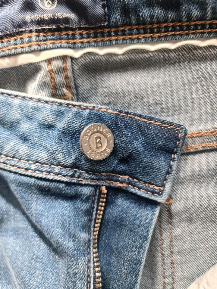 Bogner Stretch-Jeans* W34 x L34* NEU! in Berlin