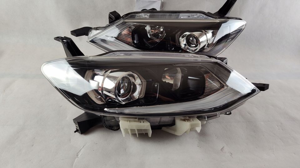 SCHEINWERFER NISSAN PULSAR FULL LED  100-18066 TOP ZUSTAND in Neu-Isenburg