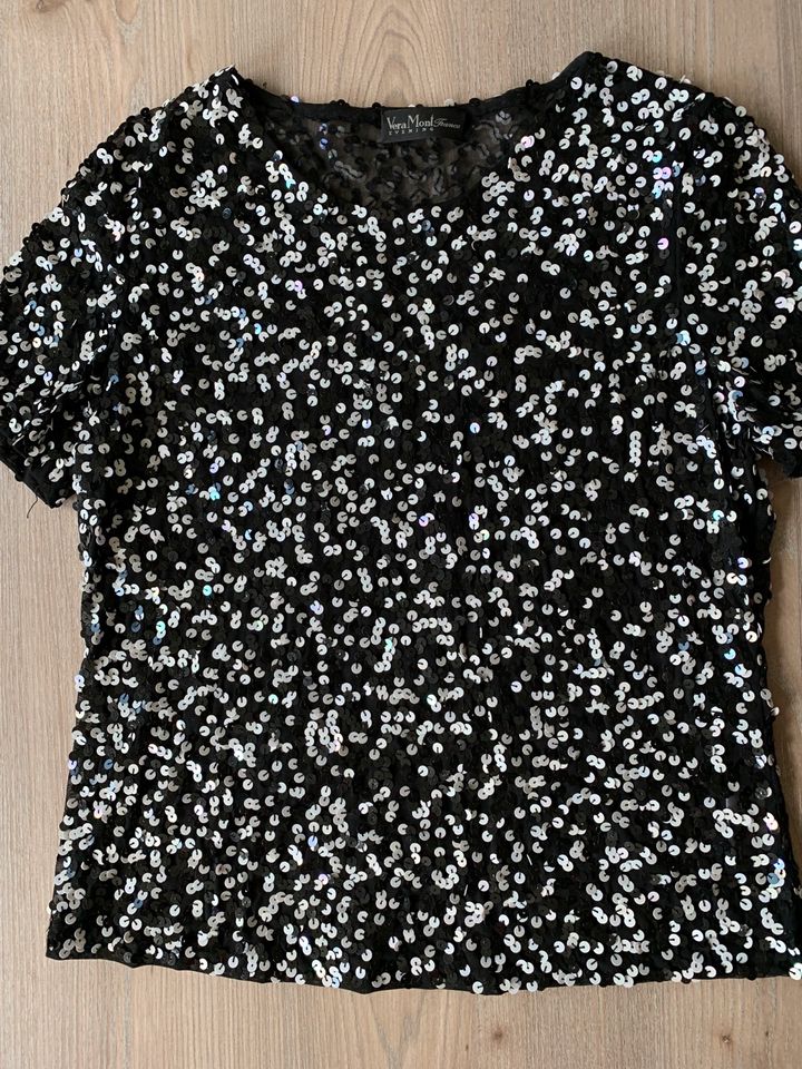 Shirt, Damen, schwarz mit Pailletten, Größe 40, Vera Mont in Lübeck