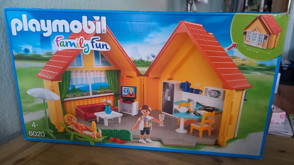 Playmobil Family Fun 6020 Aufklapp Ferienhaus in Berlin