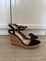 H&M Sandalen mit Keilabsatz Absatzschuhe 39 Sommerschuhe Hamburg-Nord - Hamburg Winterhude Vorschau