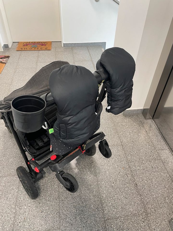 Buggy Joie Mytrax +Wagentasche+Trittbrett+Handwärmer+Haken in Düsseldorf