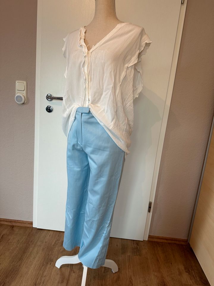 Süße Bluse in Creme Größe 40/42 von Esprit in Bremen