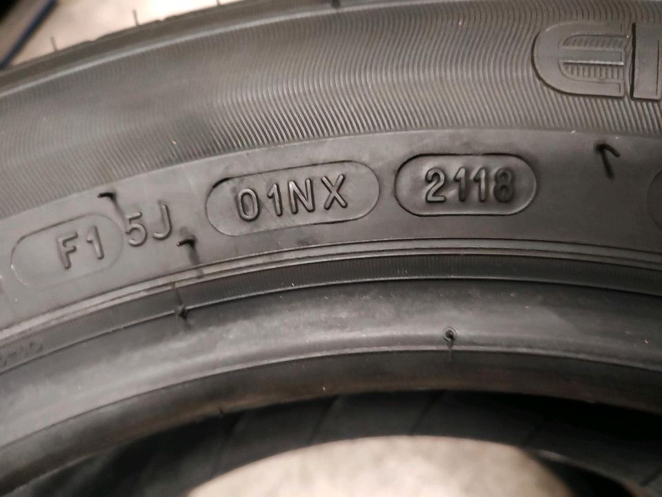 Res. Sommerreifen 185/60R15 und 2x 165/65R15 Twingo in Hilden