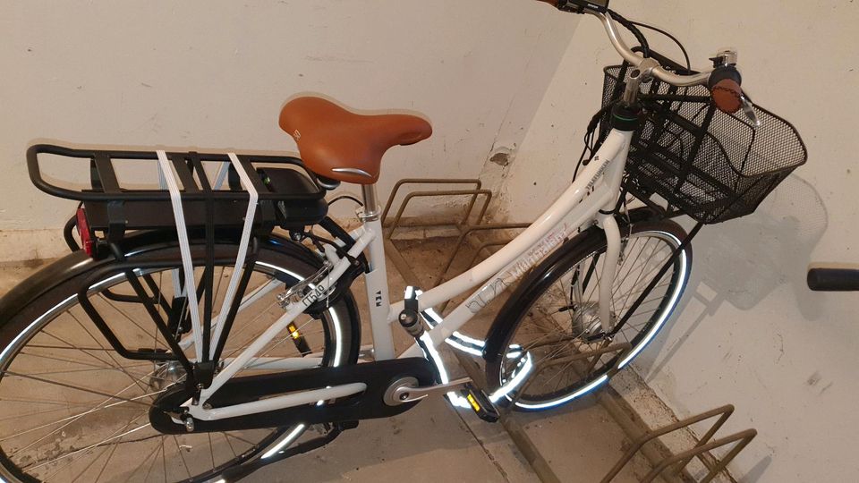 E-Bike für Damen 28er von Telefunken in Salzwedel