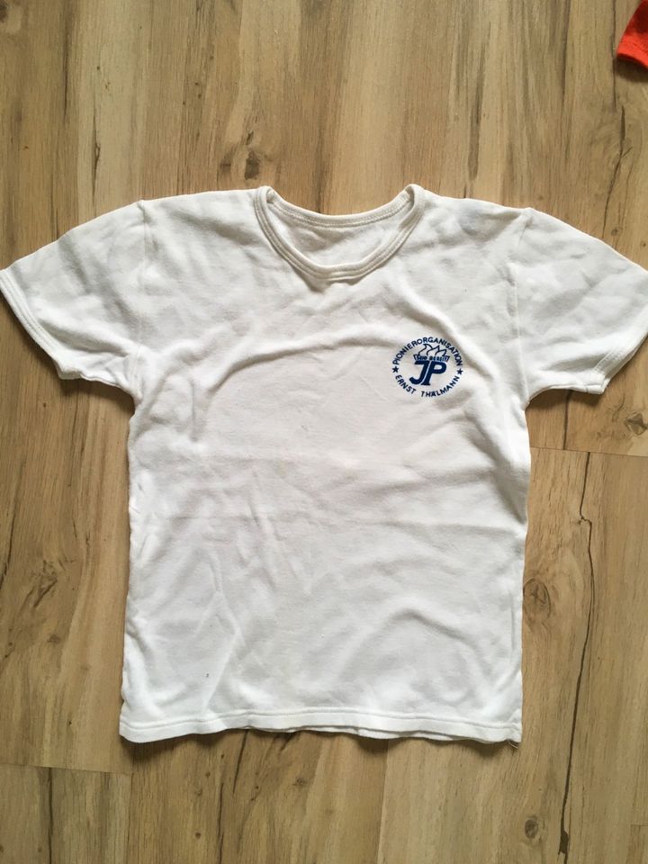 DDR Jungpionier FDJ Ernst Thälmann t-Shirt Kinder in Thermalbad Wiesenbad