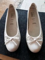 Damenschuhe Slipper weiss Leder Gr G 5,5 Brandenburg - Wandlitz Vorschau