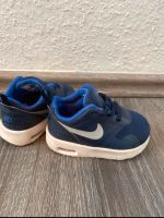 Kinderschuhe Nike sneaker Gr. 19,5 Nordrhein-Westfalen - Grevenbroich Vorschau