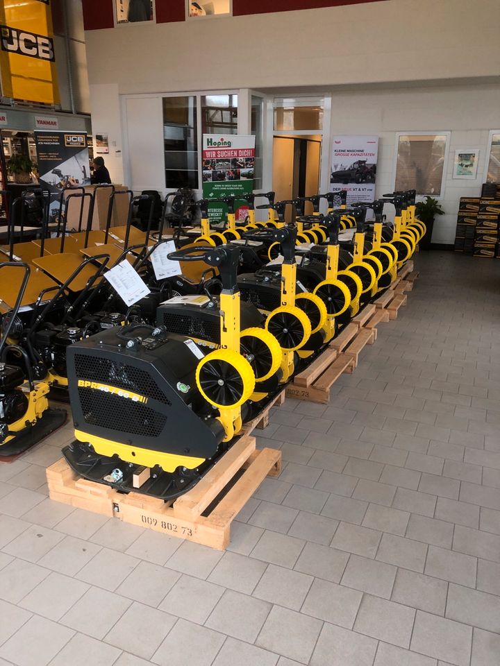 Bomag Rüttler Rüttelplatten Stampfer in Bakum