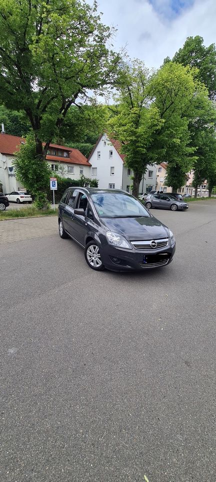 Opel Zafira B 1.8 benzin-7 Sitzer Euro 5 in Lichtenstein