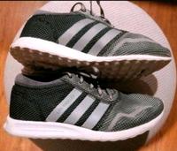 adidas Los Angeles LA Sneaker silber grau Gr 40 neuwertig Hamburg - Wandsbek Vorschau