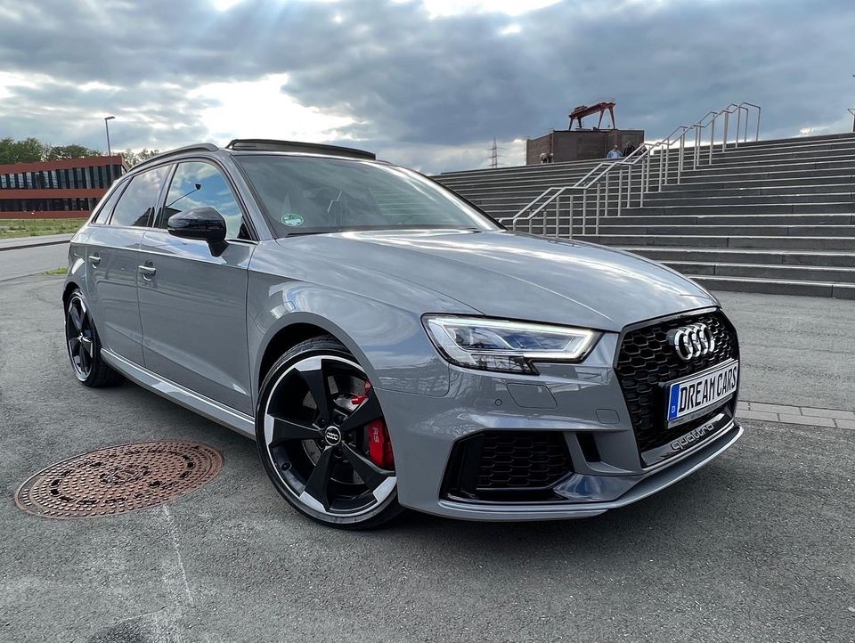 AUDI RS3 Sportback Autovermietung mieten Vermietung in Essen