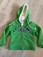 Abercrombie and Fitch Sweatshirt Jacke grün 110 Bayern - Landshut Vorschau