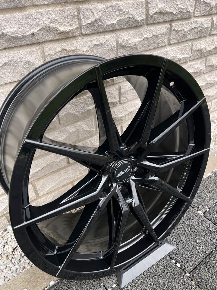 20zoll Felgen 5×114.3 Tesla Model Y Performance AWD in Kassel